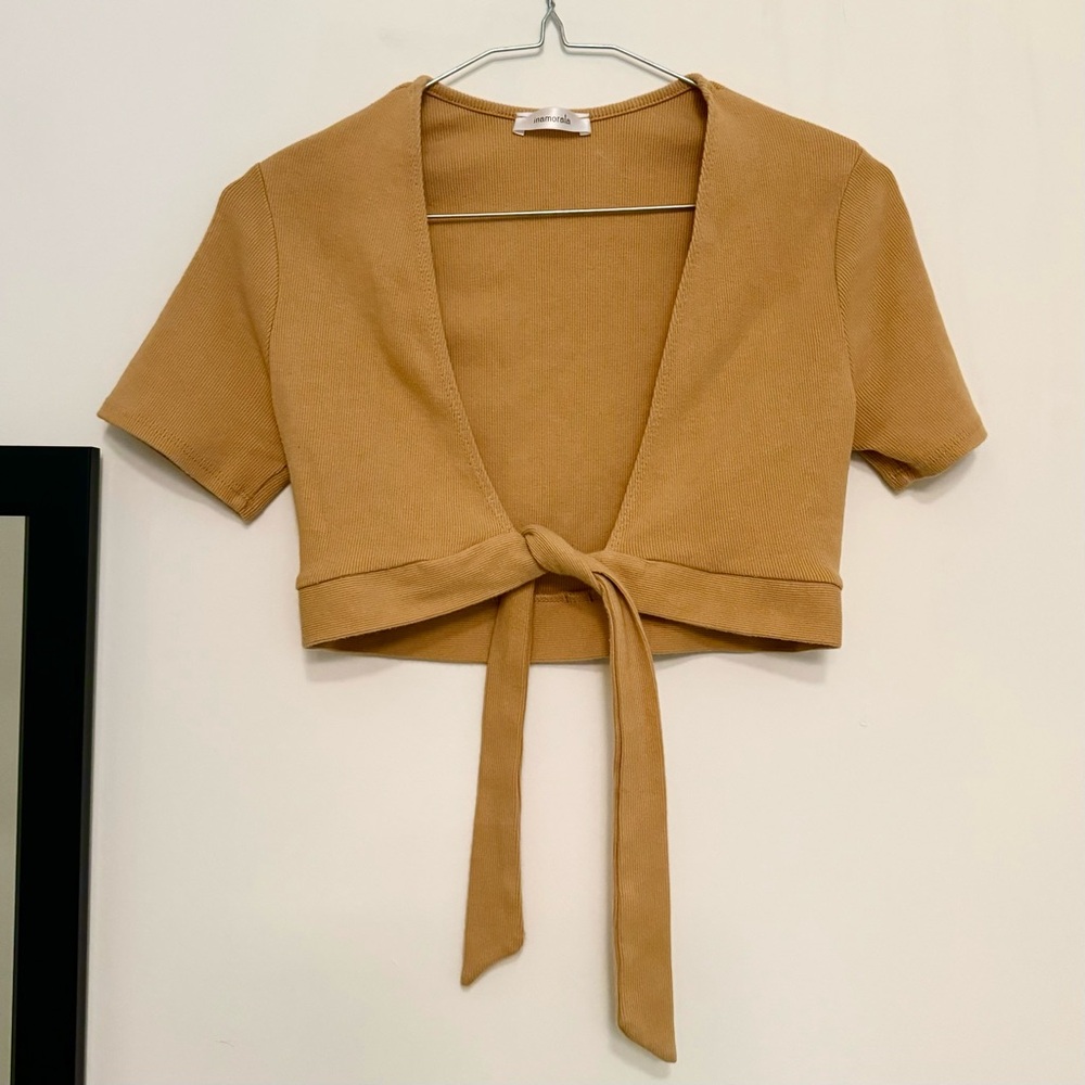 iNAMORATA orange front tie crop top